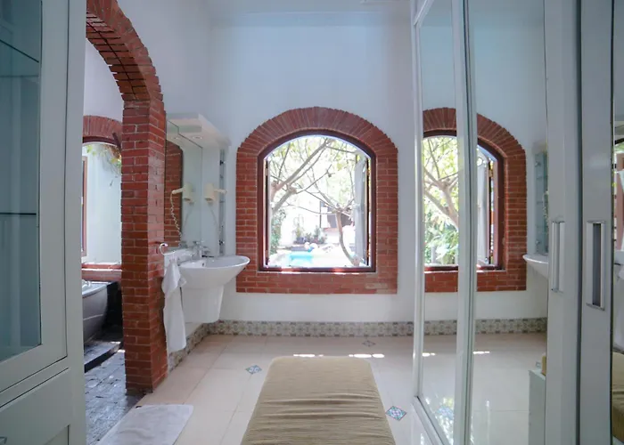 Ubu Villa Balirejo at Yogyakarta City Center